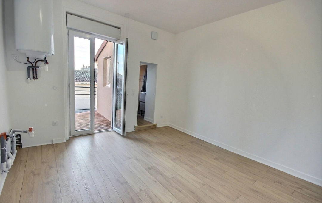 Annonces FEURS : Apartment | MONTROND-LES-BAINS (42210) | 43 m2 | 119 000 € 